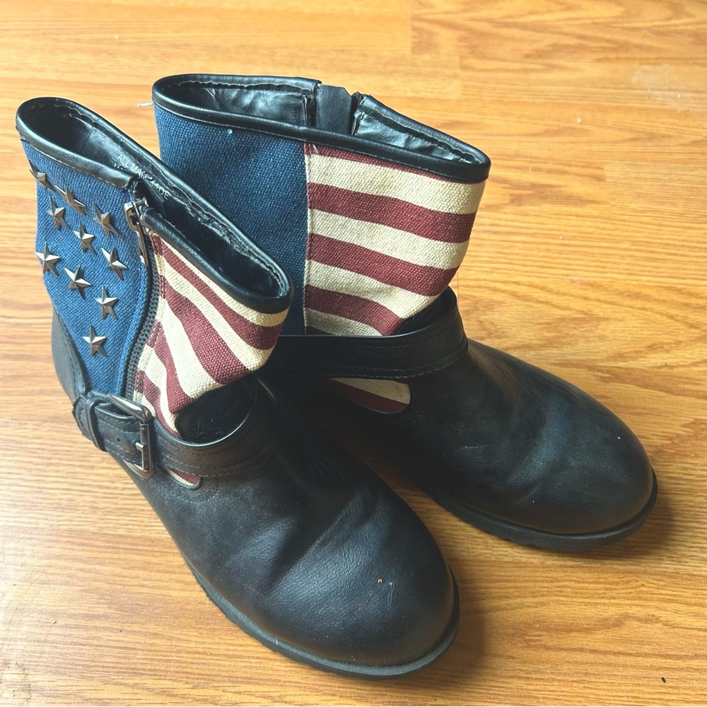 American Flag Stars and Stripes flat booties